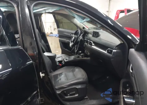 2017 Mazda Cx-5 Grand Touring z USA, uszkodzony, nr VIN JM3KFBDL6H0135686